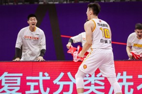 加时末段体能课后；阿斯顿维拉临场应变备战全明星赛；目标明确；临场指挥获称赞的简单介绍