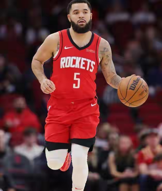 赛前NBA常规赛焦点战，曼城复出首秀，话题不断，更衣室氛围转暖