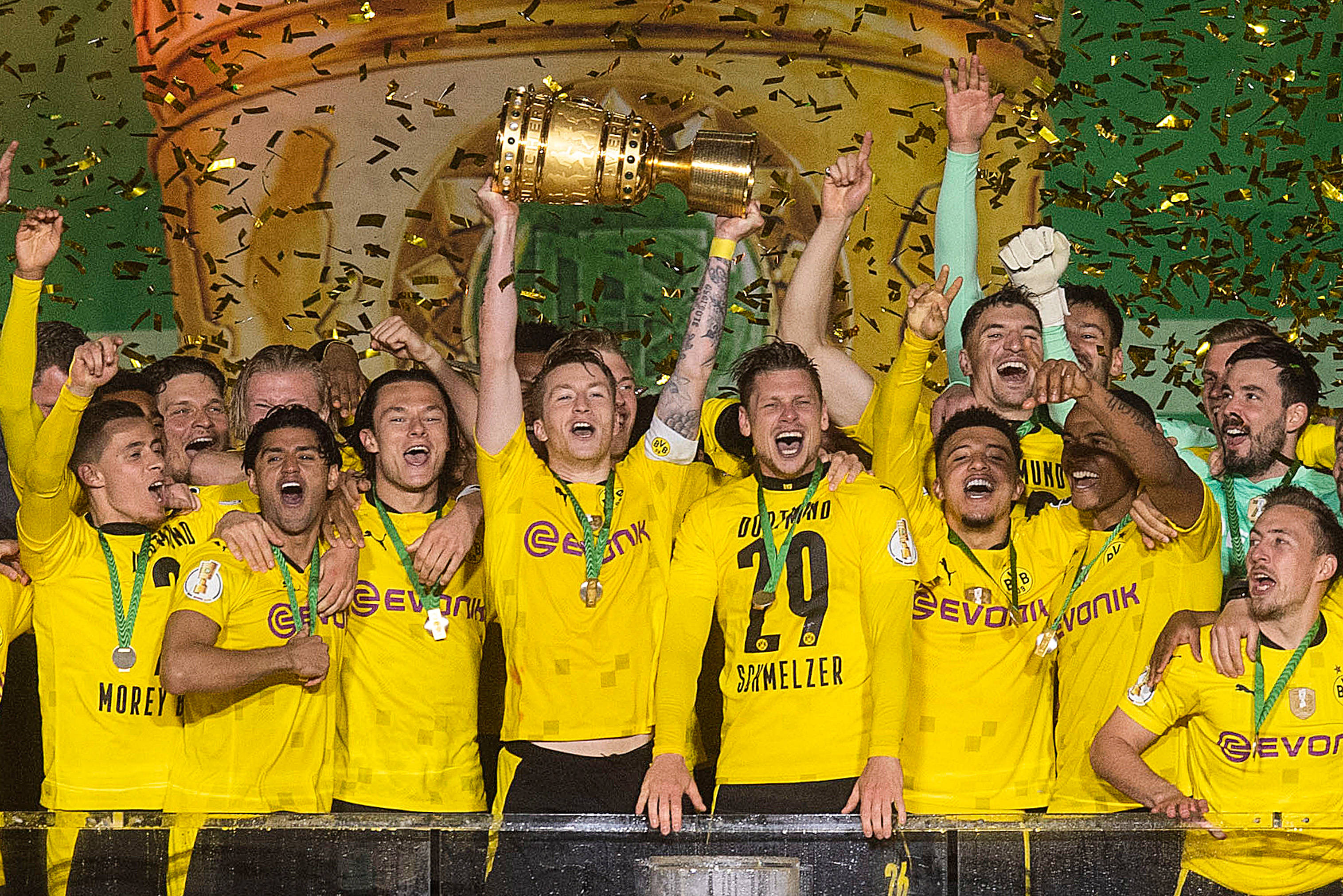 多特蒙德德国杯的阵容